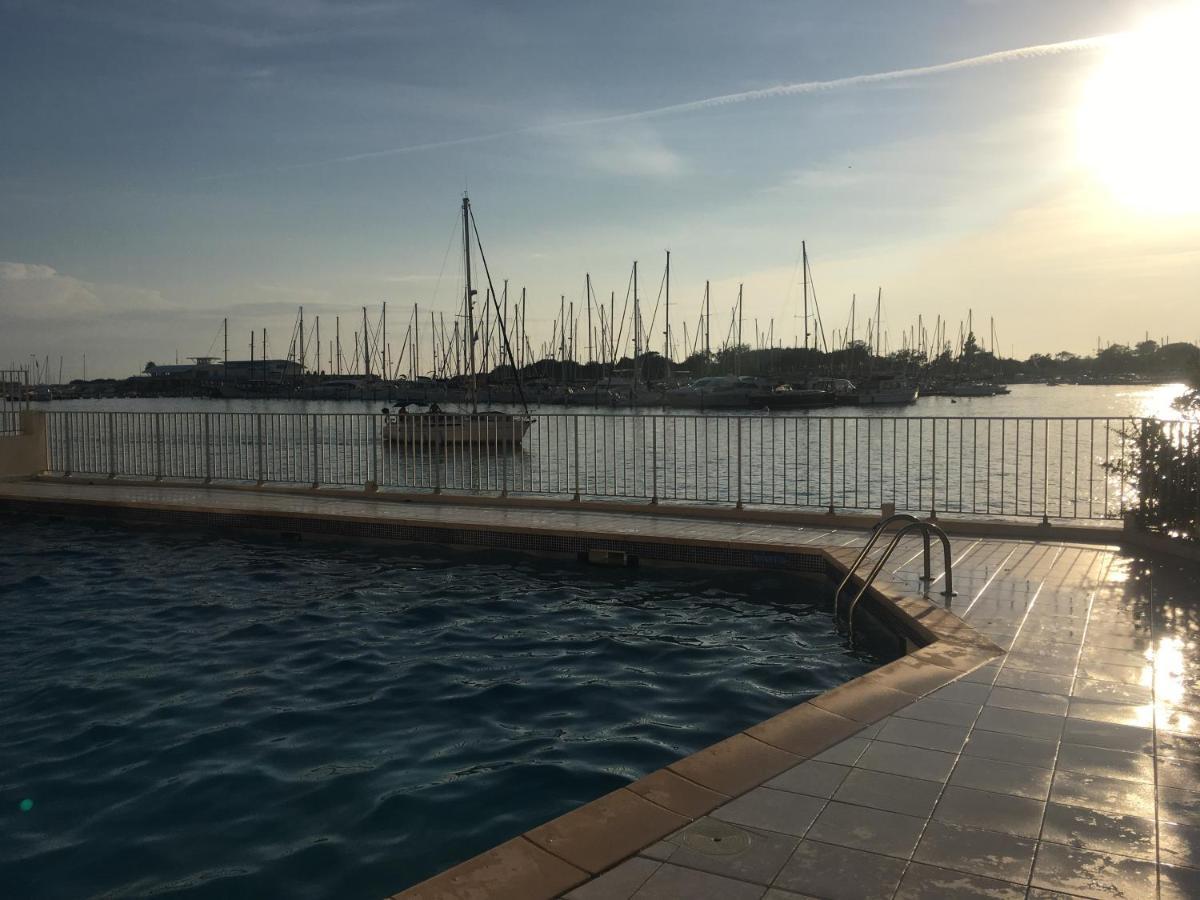 Studio - Les Pieds Dans L'Eau Agreable En Toutes Saisons 4 Couchages - Climatisation - Parking Prive - Piscine Sur Mer - Vue Magnifique Et Rare - Situation Optimum - Les Argonautes - Ile Des Pecheurs - Cap D'אגדה מראה חיצוני תמונה